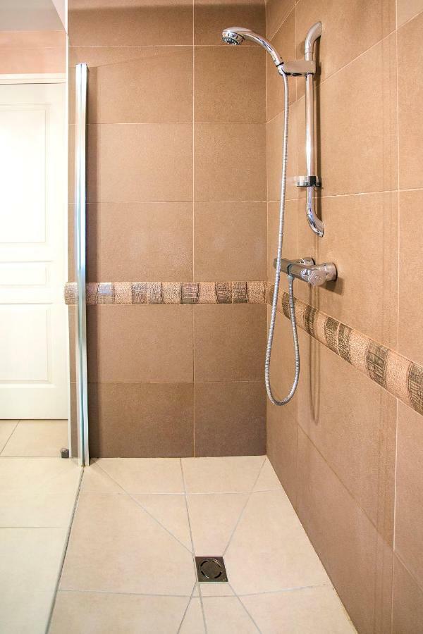 Champagne Et Chambres D'Hotes Pierre Trichet Trois-Puits Ngoại thất bức ảnh