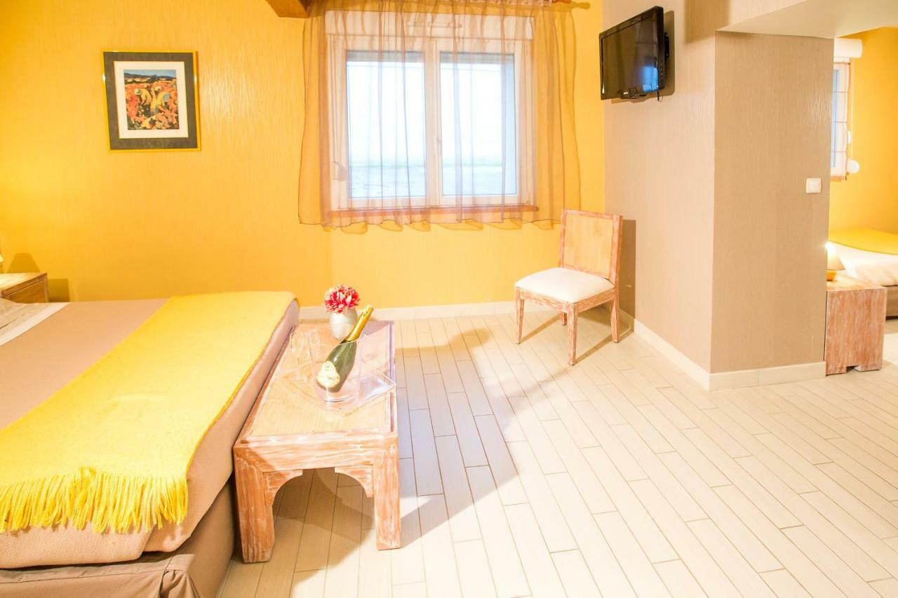 Champagne Et Chambres D'Hotes Pierre Trichet Trois-Puits Ngoại thất bức ảnh